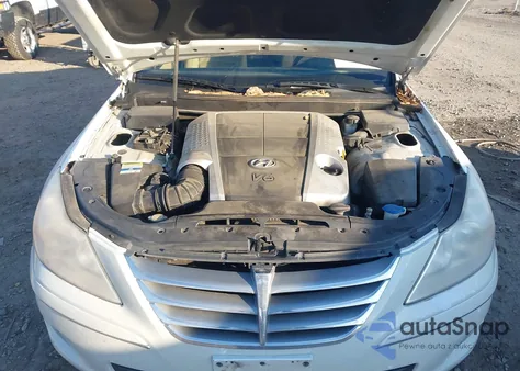 2011 Hyundai Genesis 3.8 from USA, damaged, VIN KMHGC4DE2BU140268